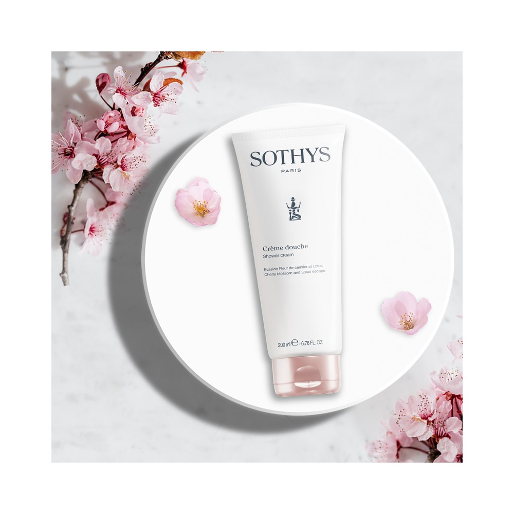 Crema doccia Sothys agli estratti di fiori di ciliegio